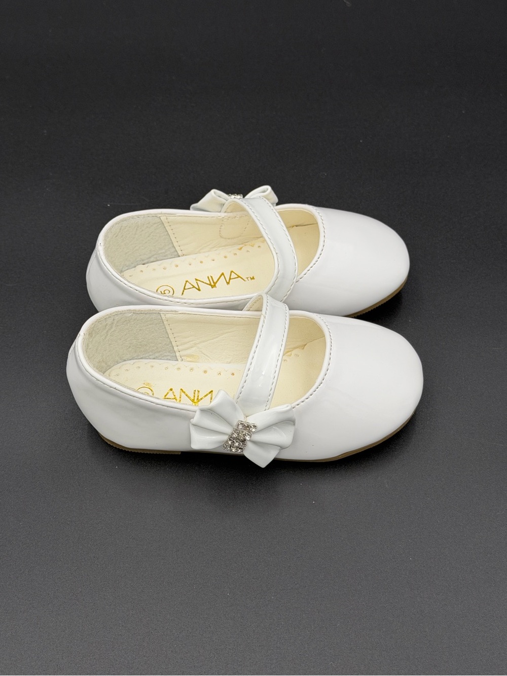 ANNA Patent Bow Mary Jane Dress Shoes | White | Toddler/Baby Girls Size 5 - Picture 2 of 8